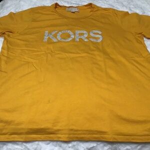 Michael Kors T-shirt size women, XL